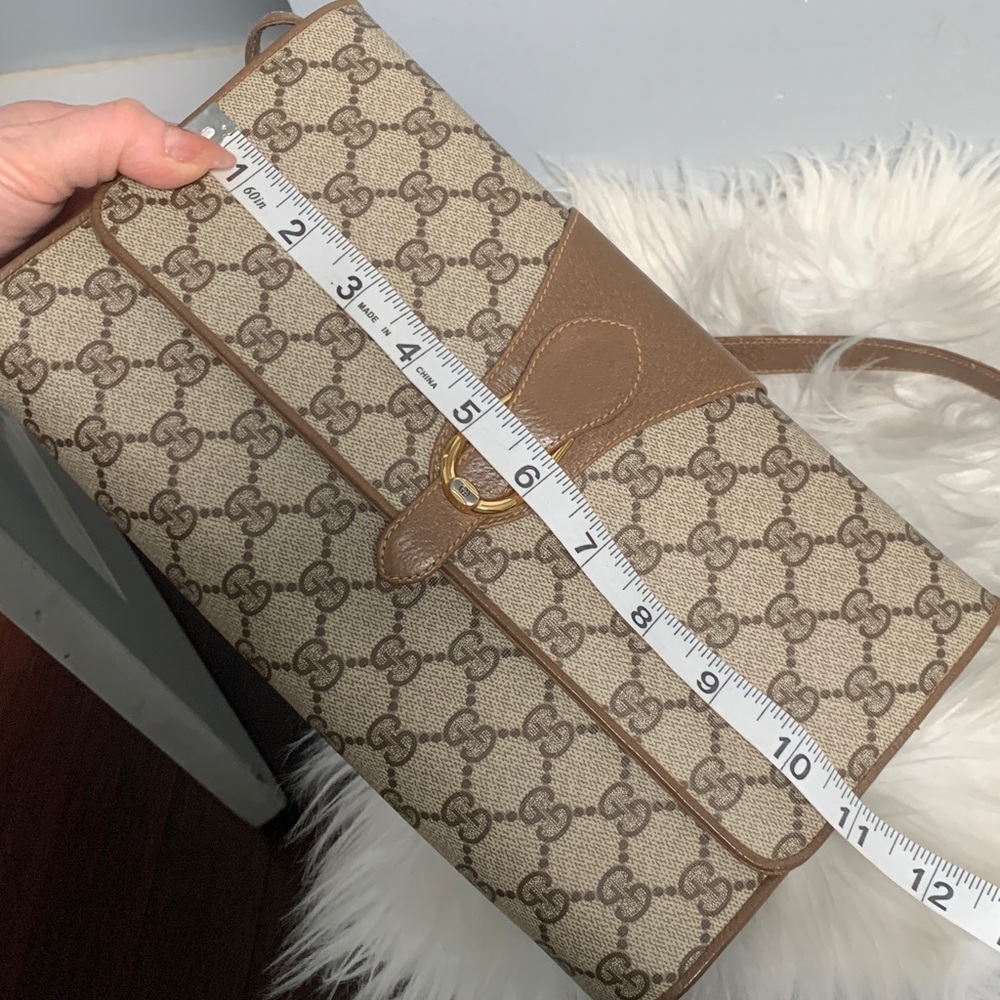 Authentic vintage Gucci brown signature crossbody, shoulder bag, and Cluch - Picture 8 of 17